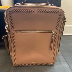 CALPAK Kaya 15 in Laptop Backpack